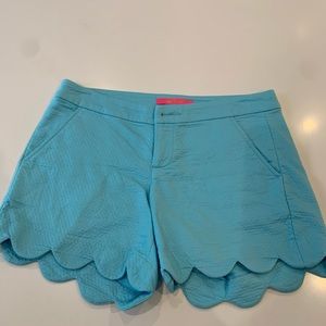 Lilly Pulitzer shorts in blue